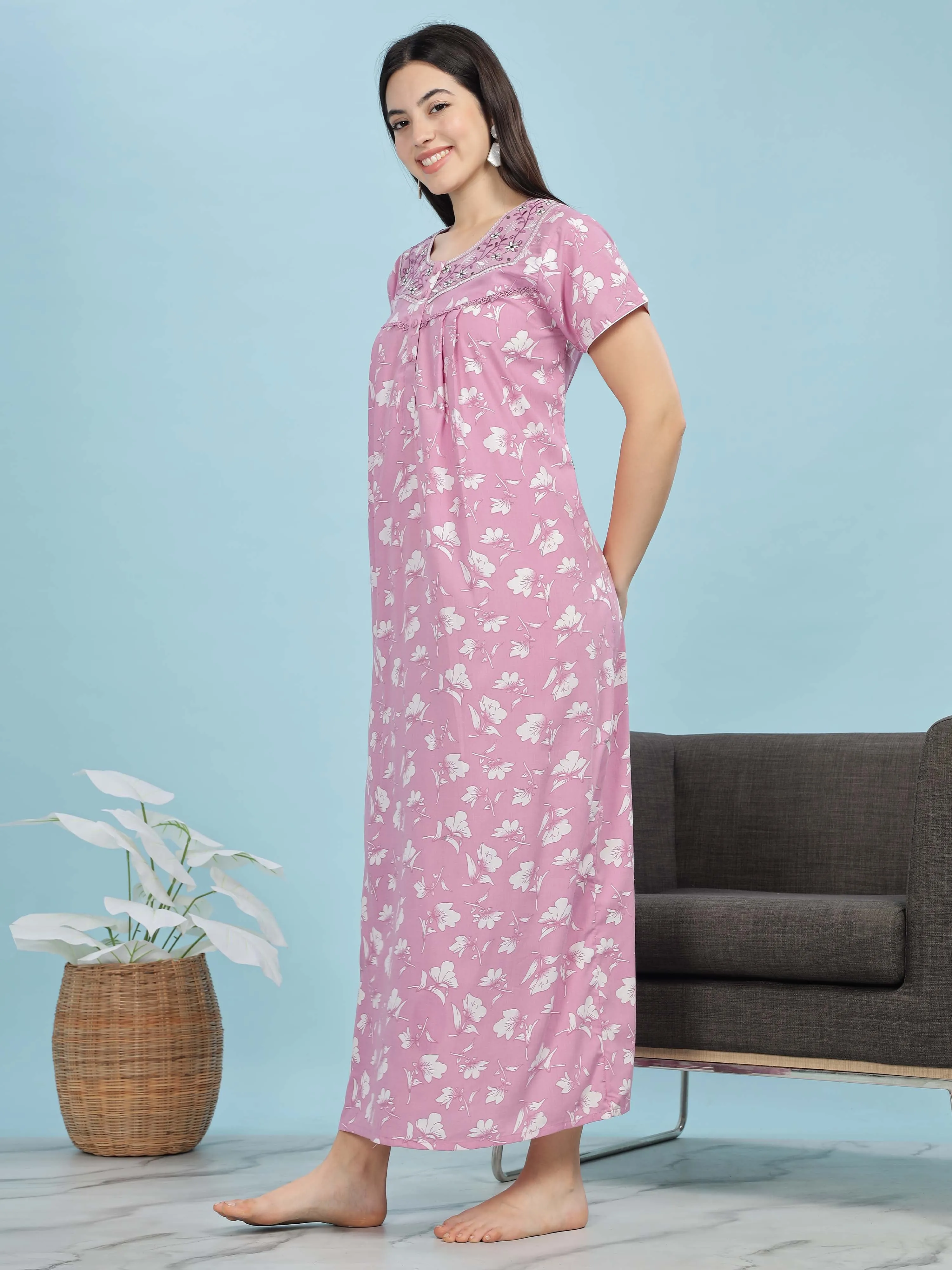 Chic Light Pink Floral Pleated Nighty with Embroidered Neckline