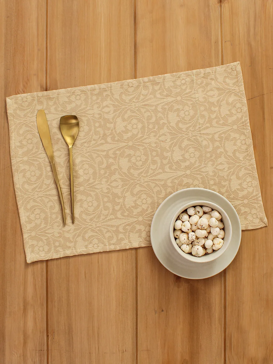 Kuvalaya Placemat (Beige)