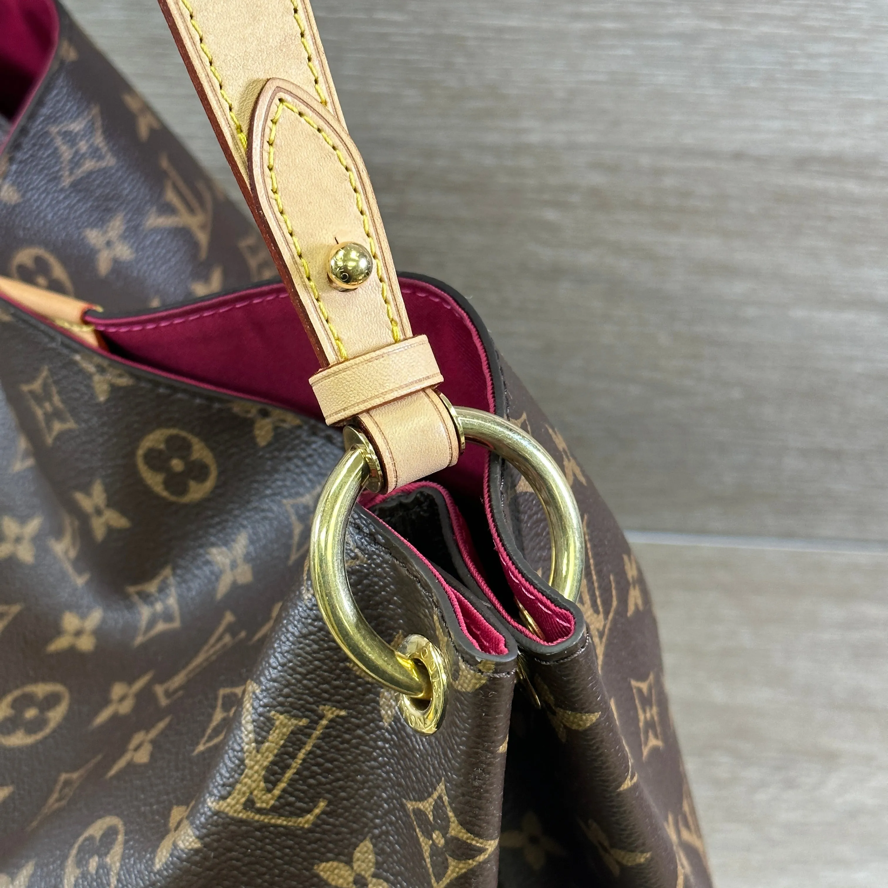 Louis Vuitton Graceful MM - Peony Monogram