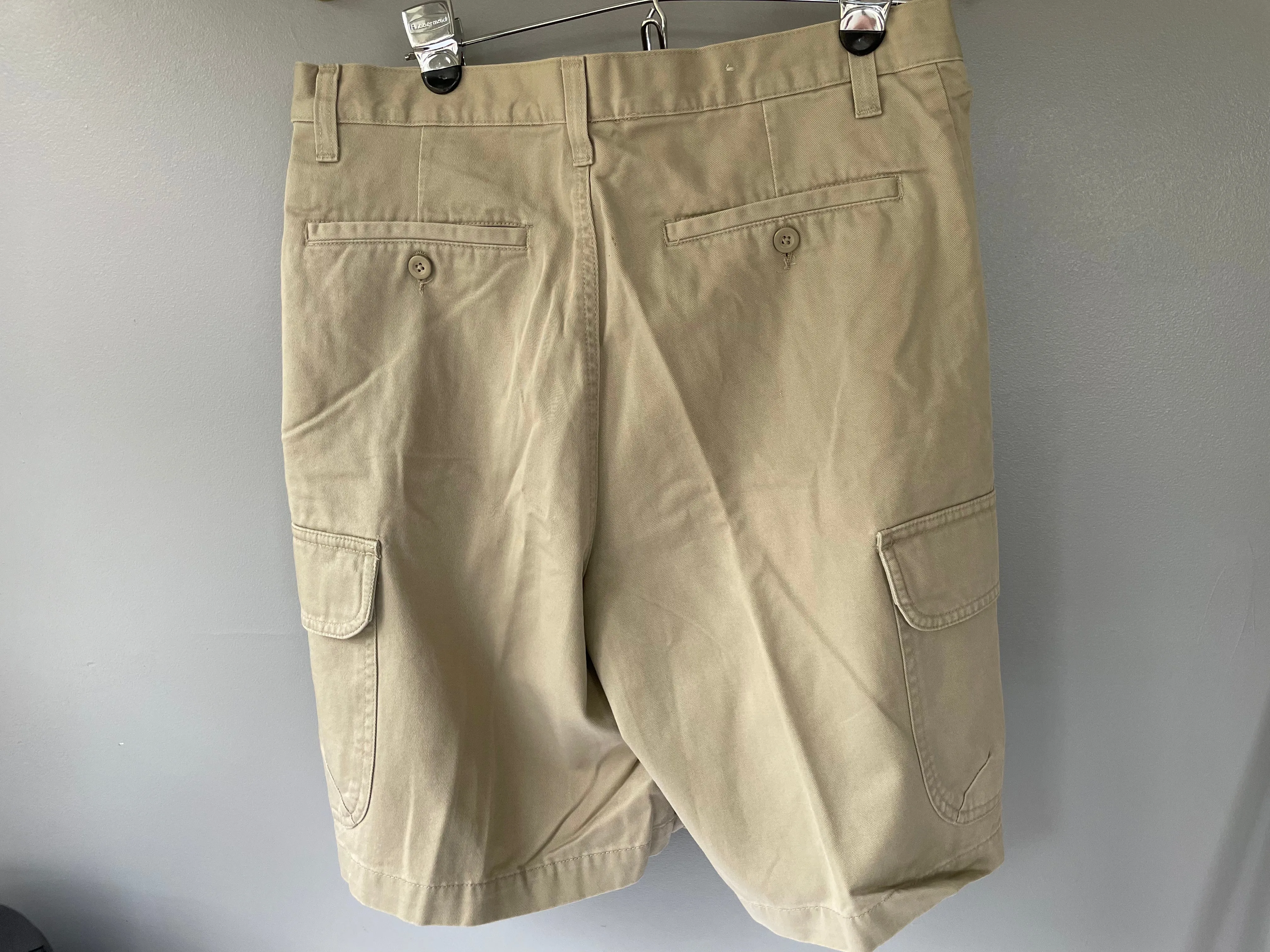 Mens 32” Waist Khaki Cargo Shorts CHEROKEE  Side Pockets 100% Cotton Chino