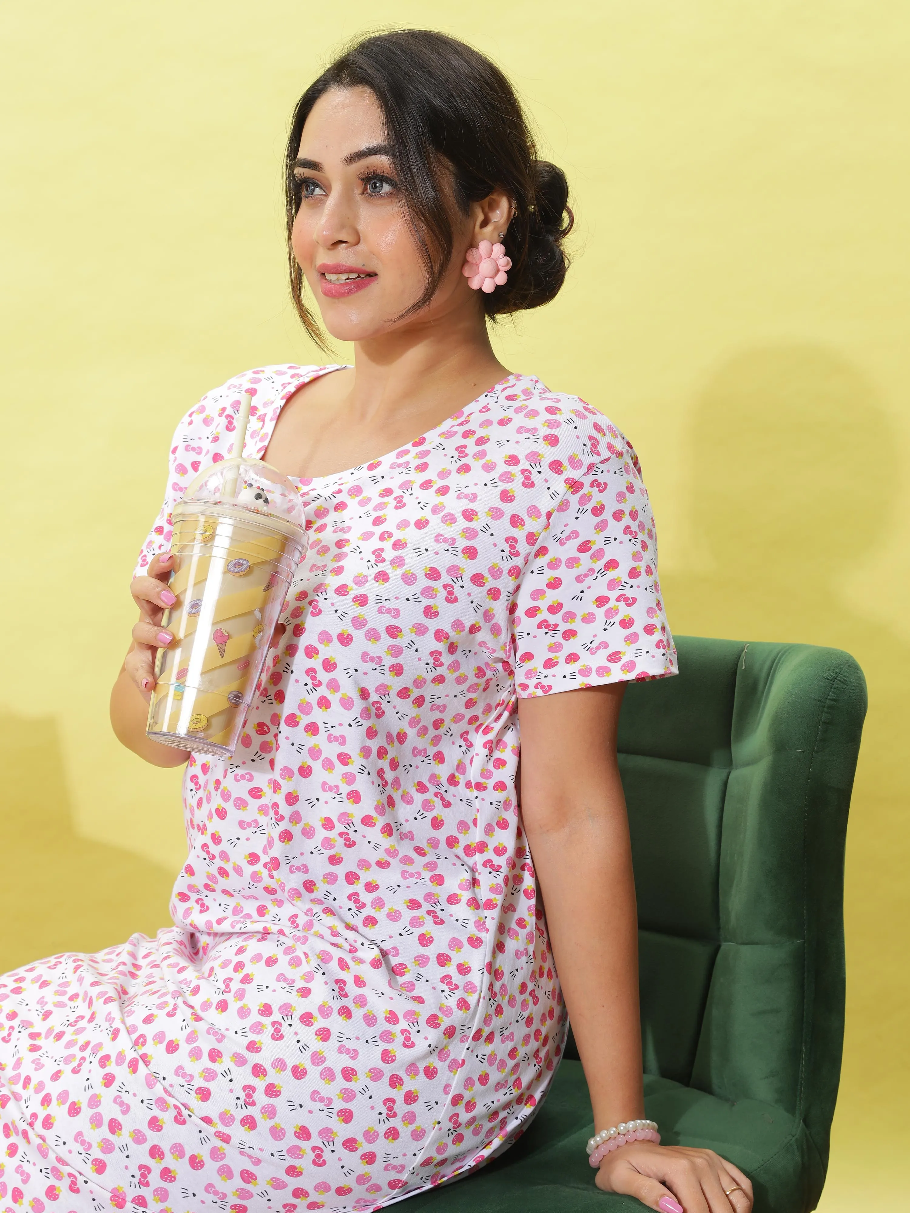 White Pink Plus Size Printed Short Nighty for Women